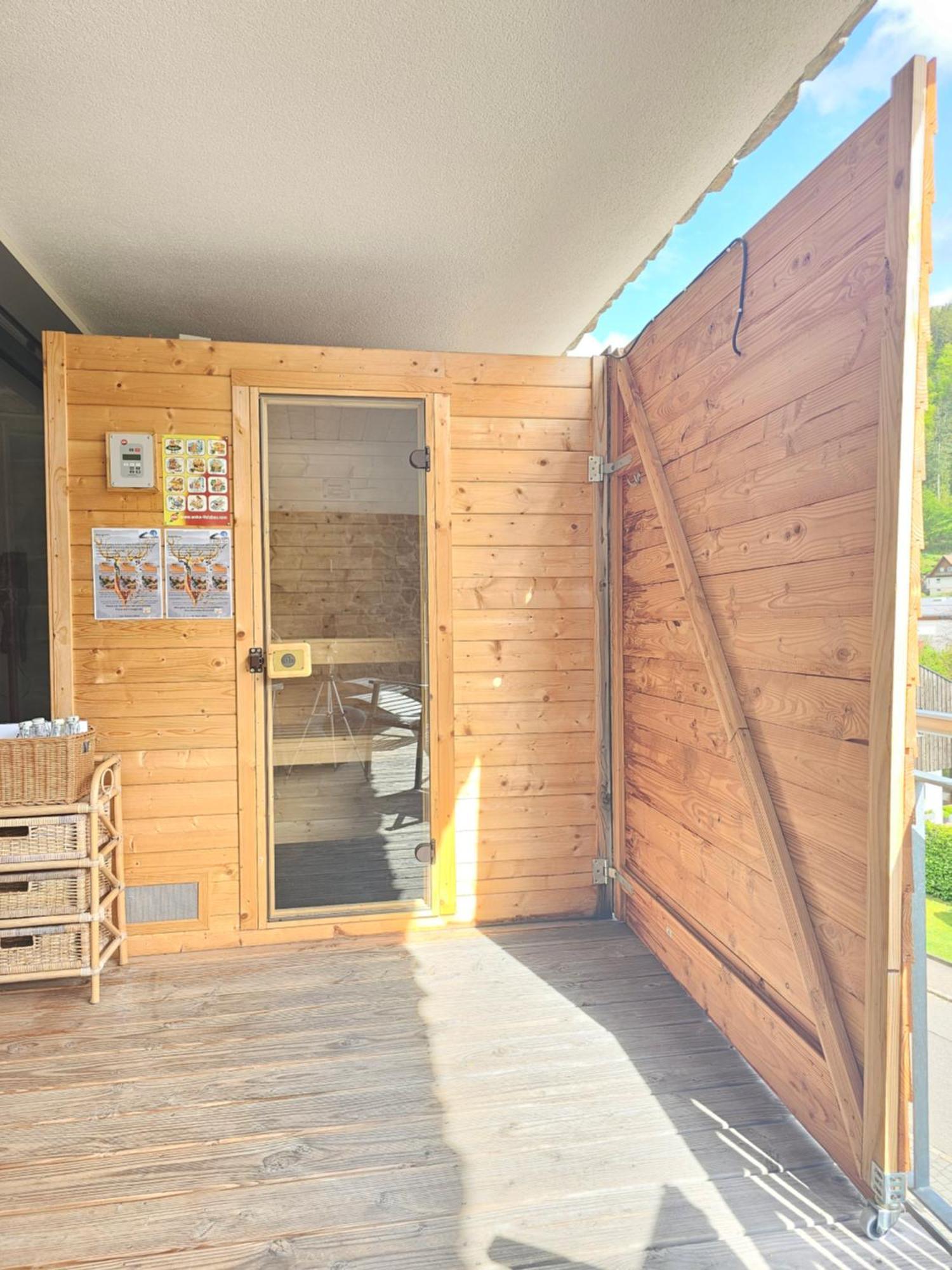 Black Forest I Sauna Auf Dem Balkon I Boxspring I Nespresso I Ausblick I Wasserfaelle Im Ort Todtnau Dış mekan fotoğraf
